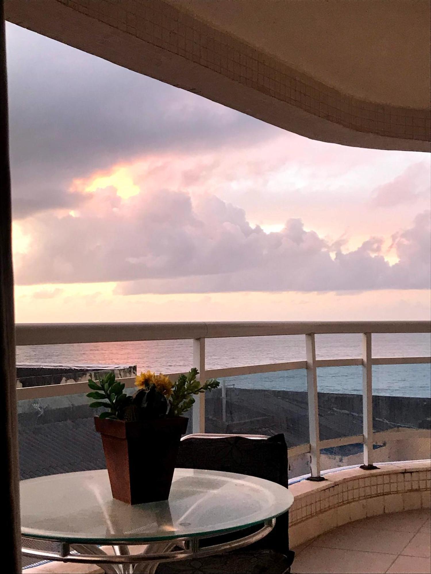 Apartamento Ondina Porto Com Vista Para O Mar Salvador Buitenkant foto
